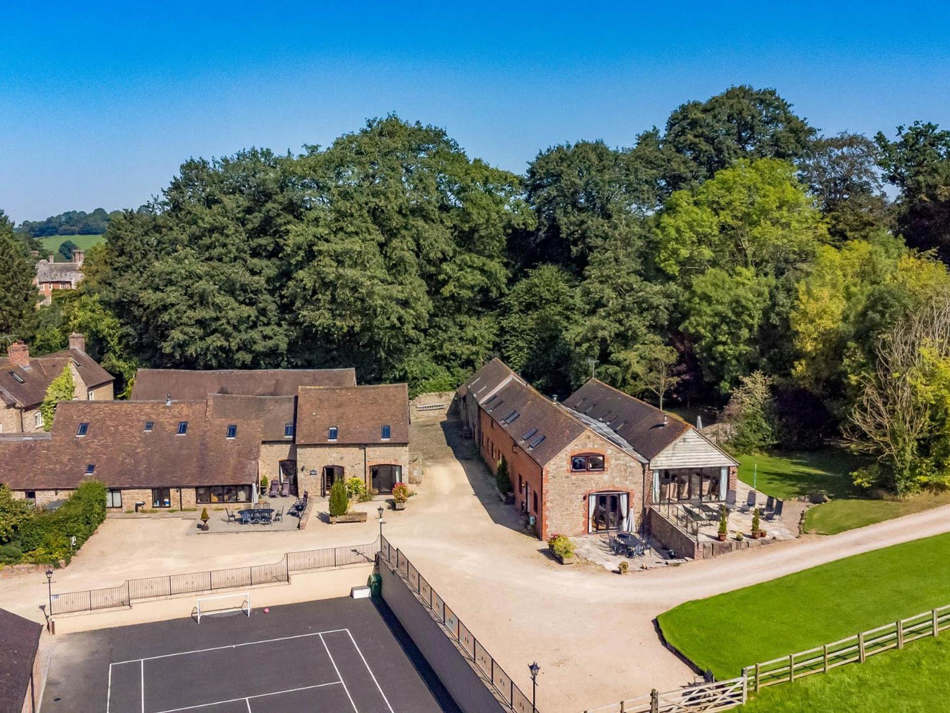 The Olde Cow House Villa Hughley Exterior photo